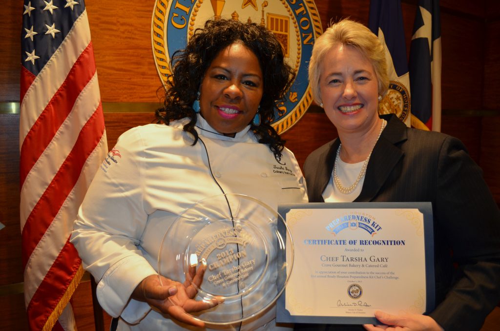 2013 Award with Mayor Parker